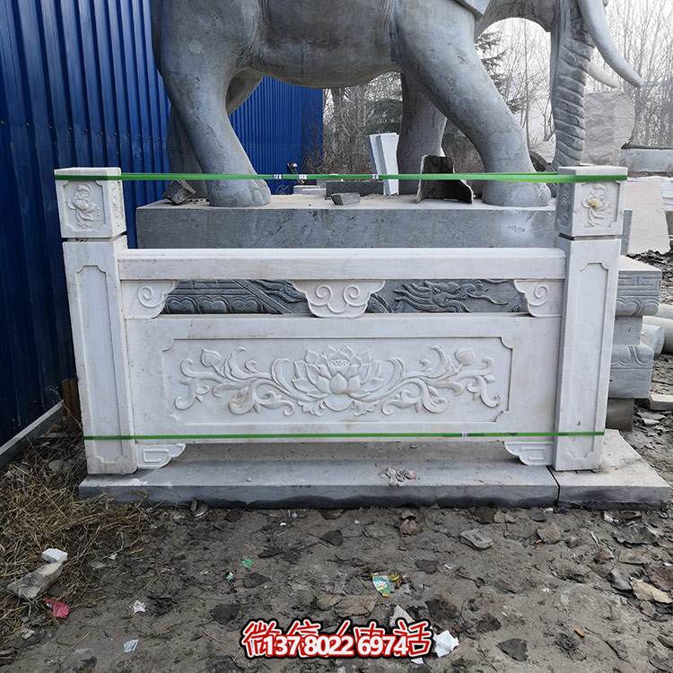 精美石雕扶手欄桿，完美裝飾戶外