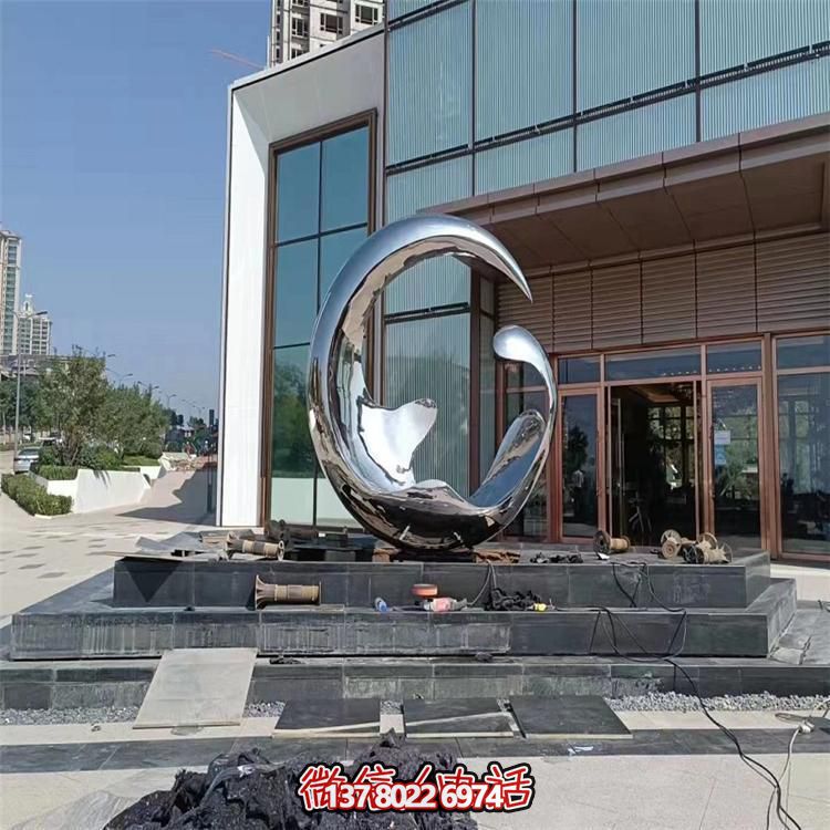 高端不銹鋼創(chuàng)意鏡面圓環(huán)雕塑，點(diǎn)綴酒店會(huì)所裝飾
