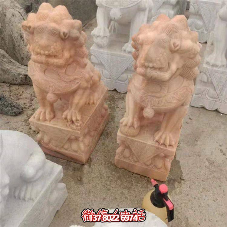 獅子雕塑，紅晚霞染大理石庭院戶外裝飾