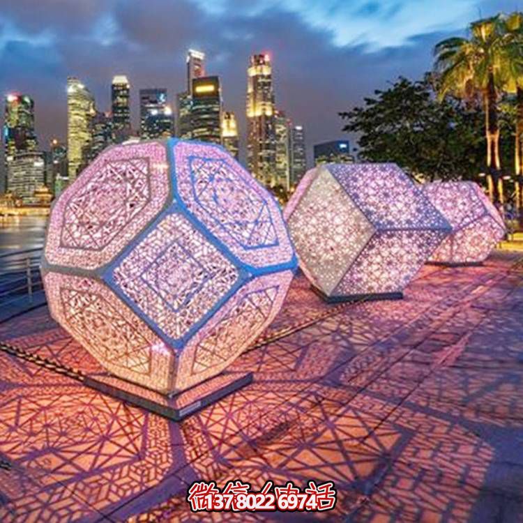 創意不銹鋼鏤空景觀雕塑，添彩美化戶外廣場