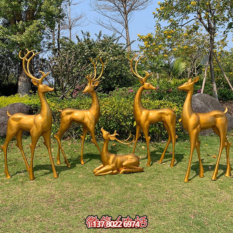 玻璃鋼鹿雕塑，仿銅一家五口伴隨著園林景觀