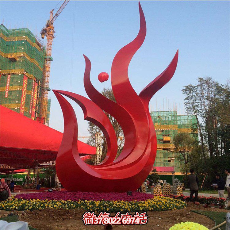 精美不銹鋼鳳凰雕塑，點綴精致小區(qū)、別墅環(huán)境
