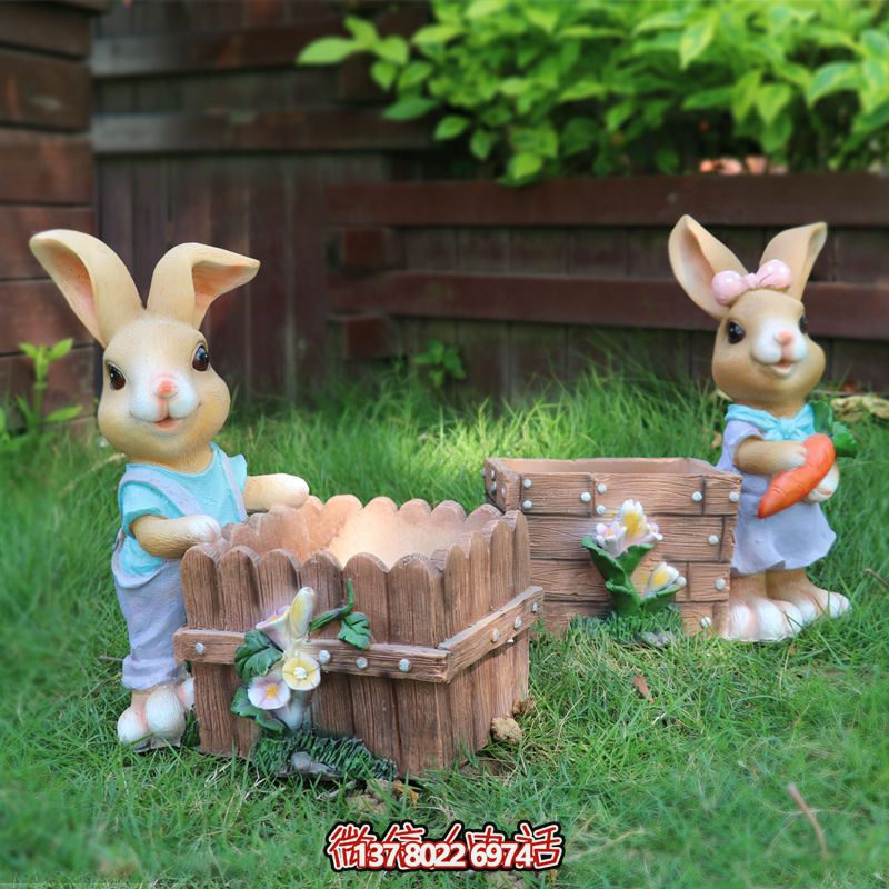 戶外草坪可愛(ài)的兩只玻璃鋼兔子雕塑