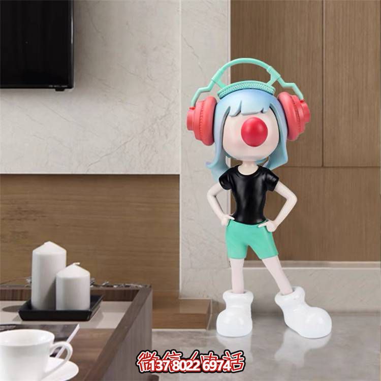 商場創(chuàng)意玻璃鋼彩繪抽象人物景觀擺件